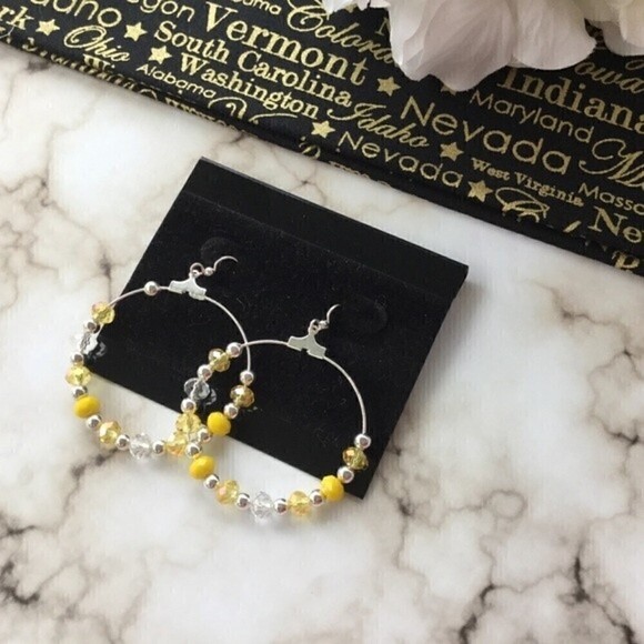 Glass Bead and Opal Yellow Earrings - Picture 4 of 5